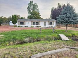 featured image of 1567 W Arch St