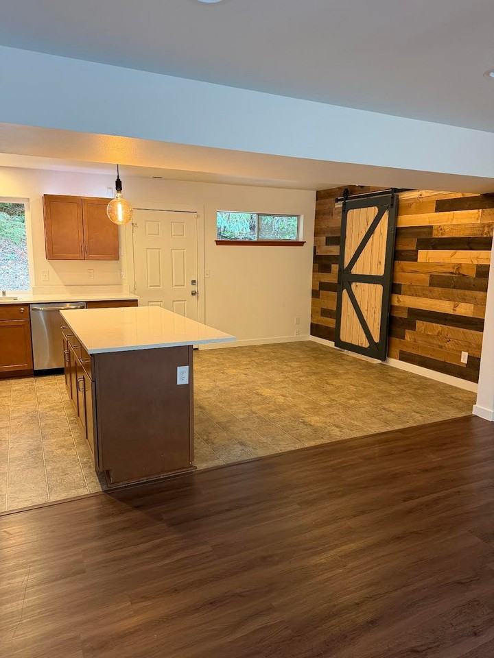 3817 47th St Nw - Photo 7 of 19