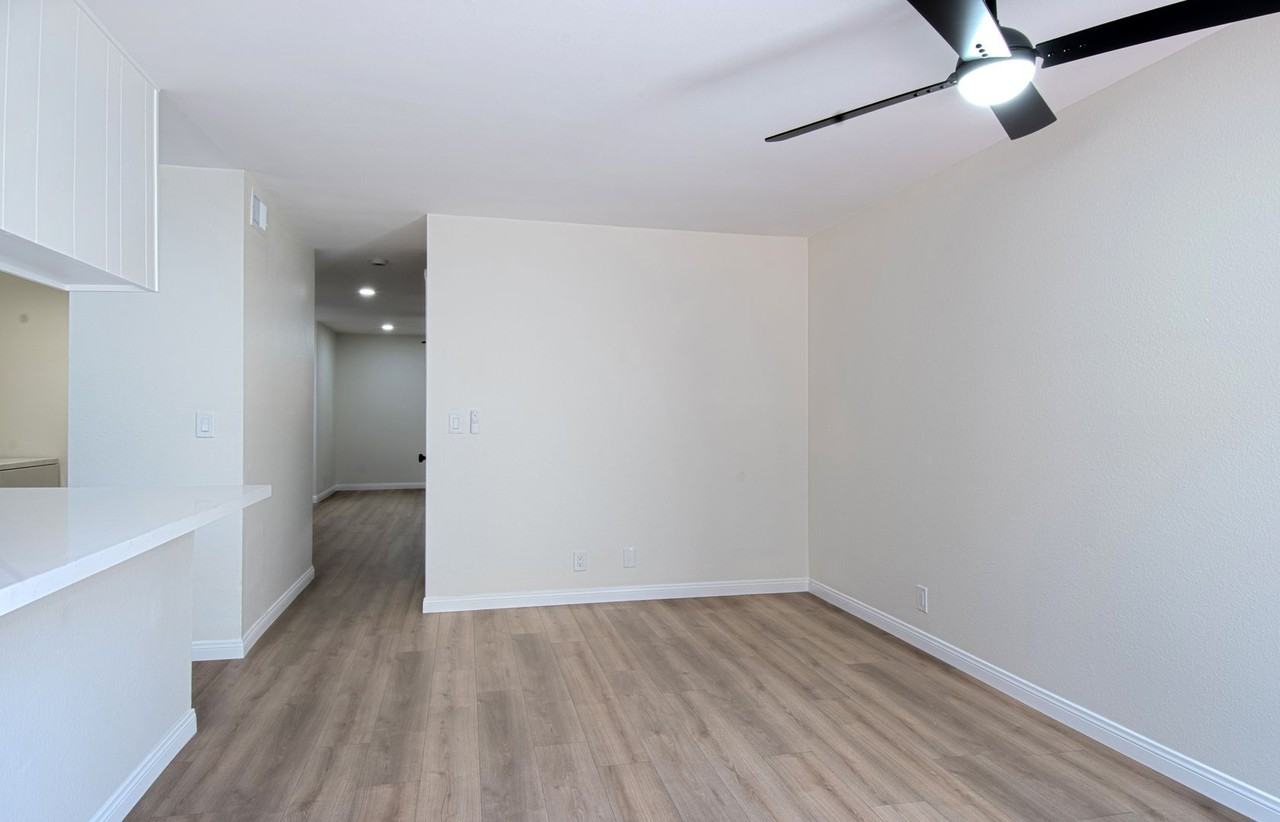 7 Starburst Ct - Photo 7 of 27