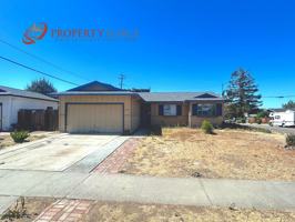 featured image of 2085 Ashwood Ln