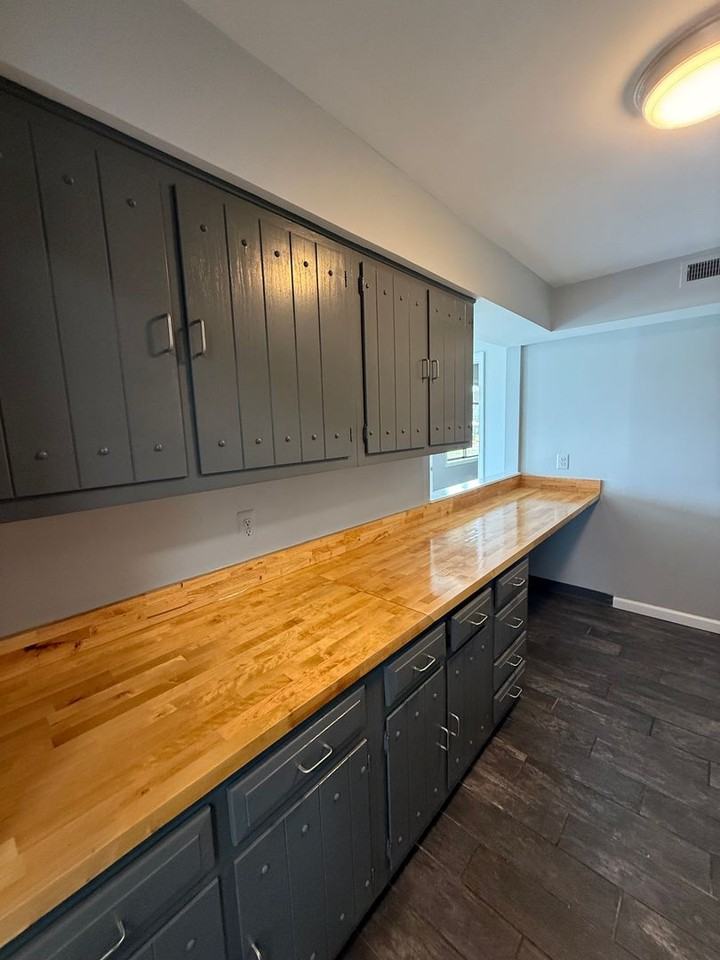 350 N Water St #3-3 - Photo 5 of 16