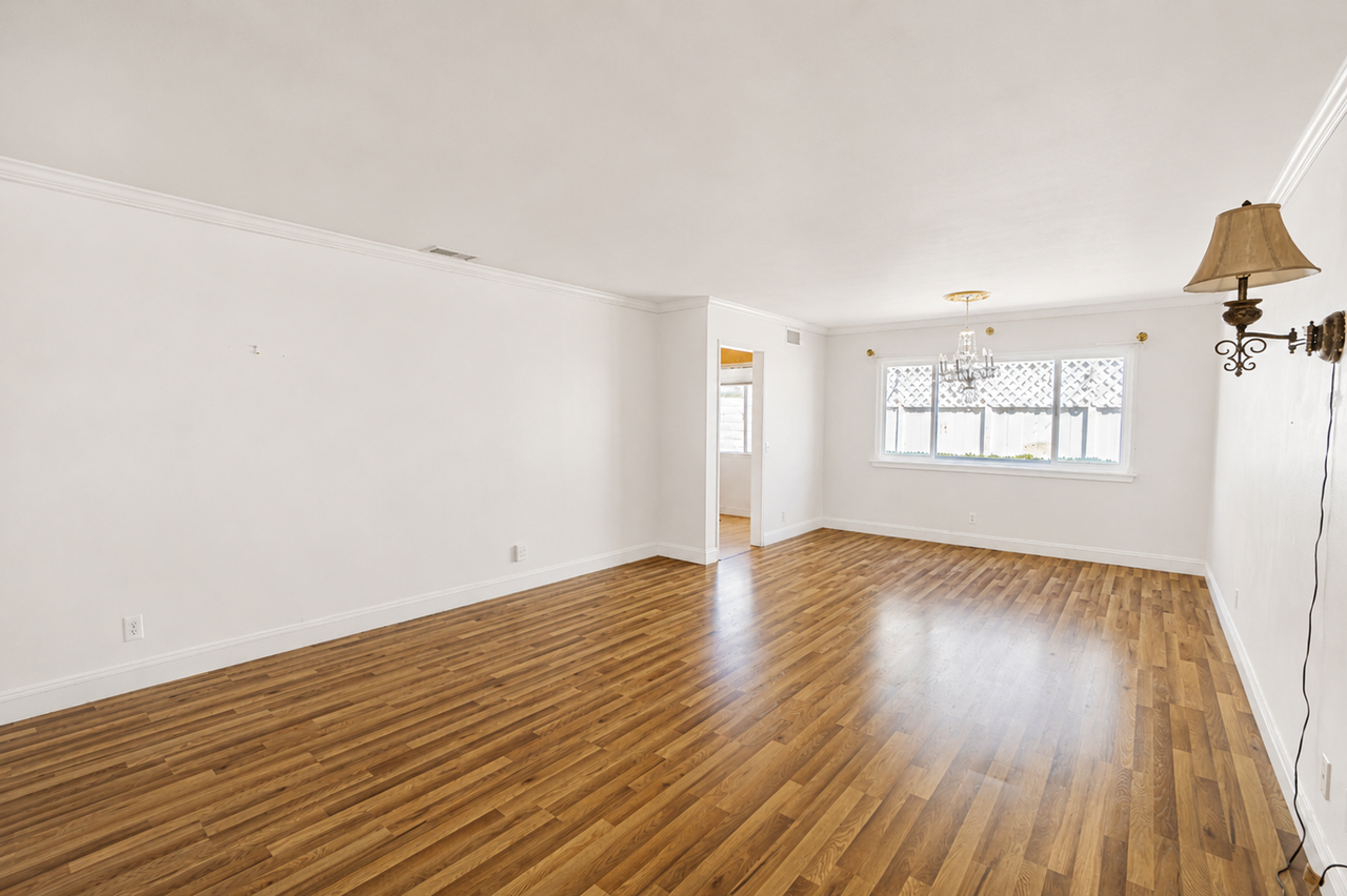 857 Gwyne Ave - Photo 6 of 27