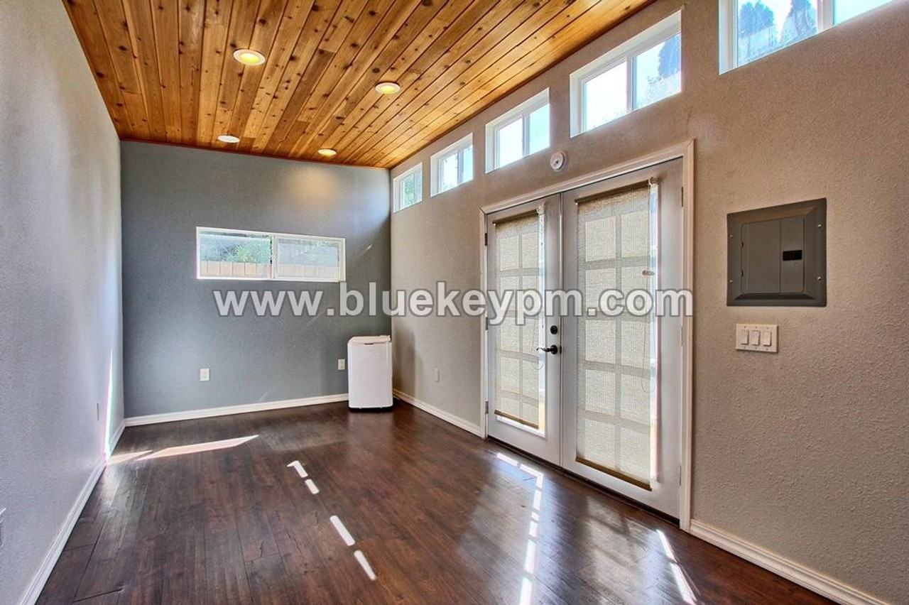 3806 Se Drake St - Photo 6 of 21