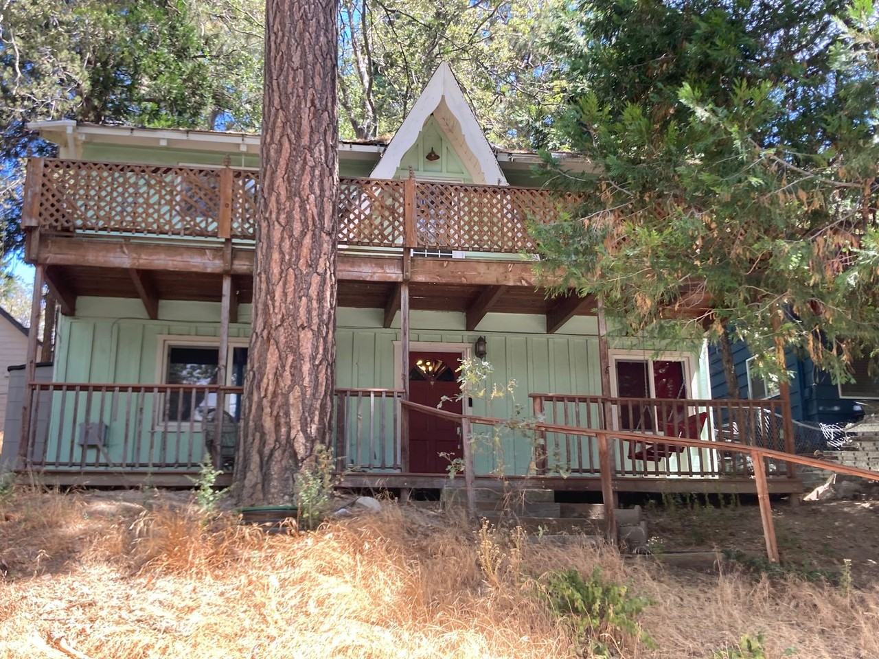 143 Western Dr - Photo 2 of 34