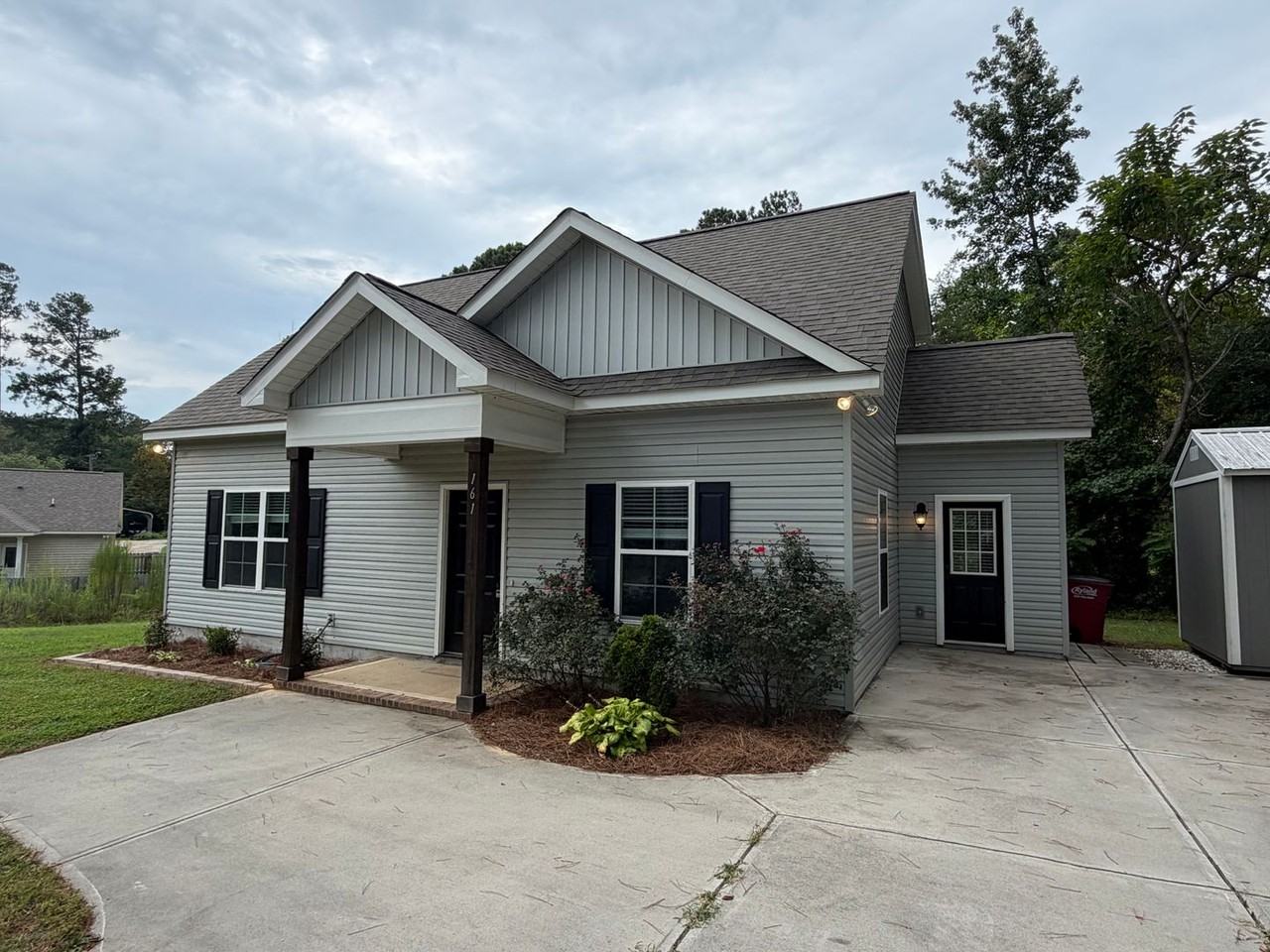 161 Moore Dr - Photo 2 of 23