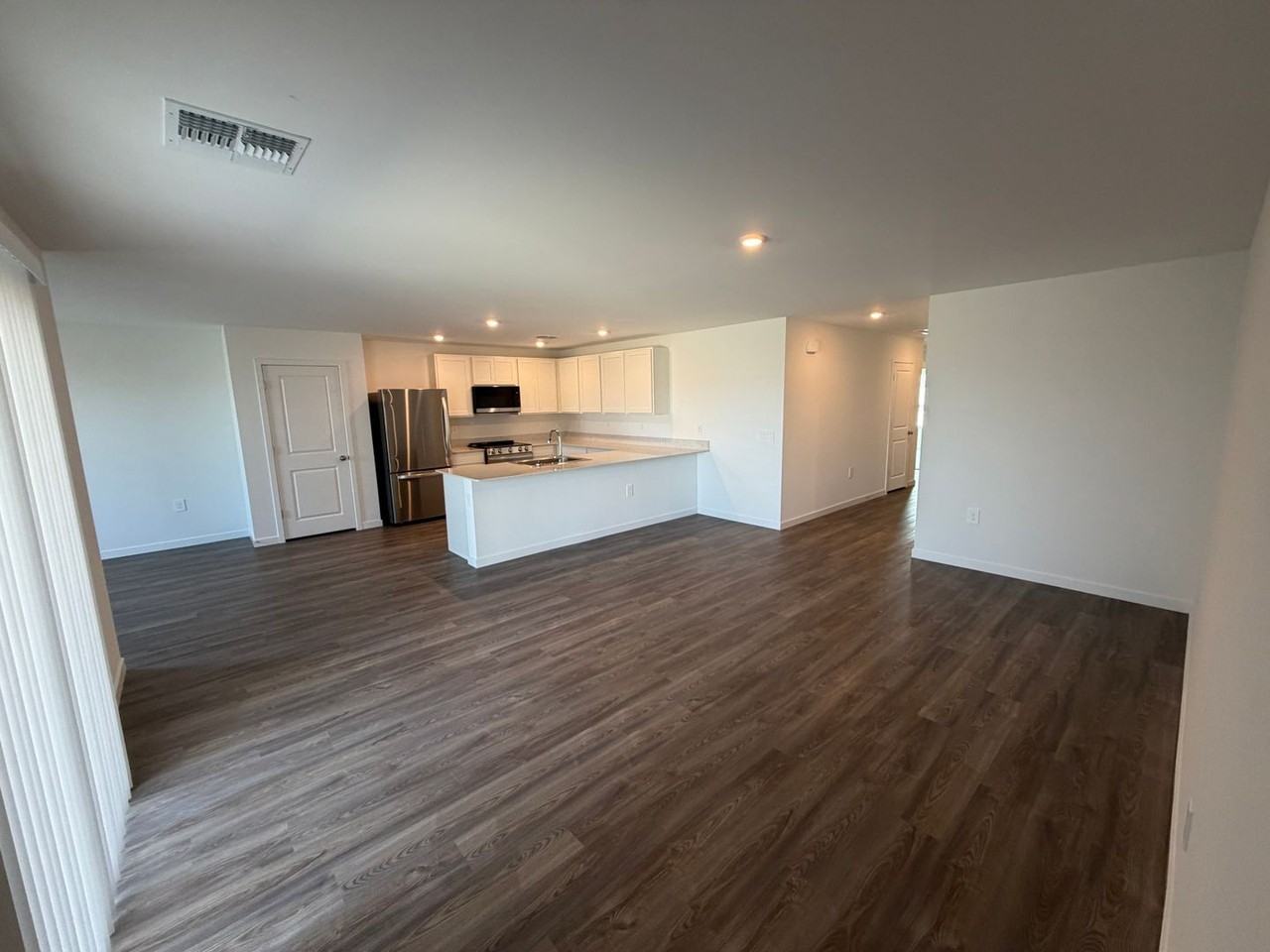 202 W Pleasant Park Dr - Photo 3 of 22