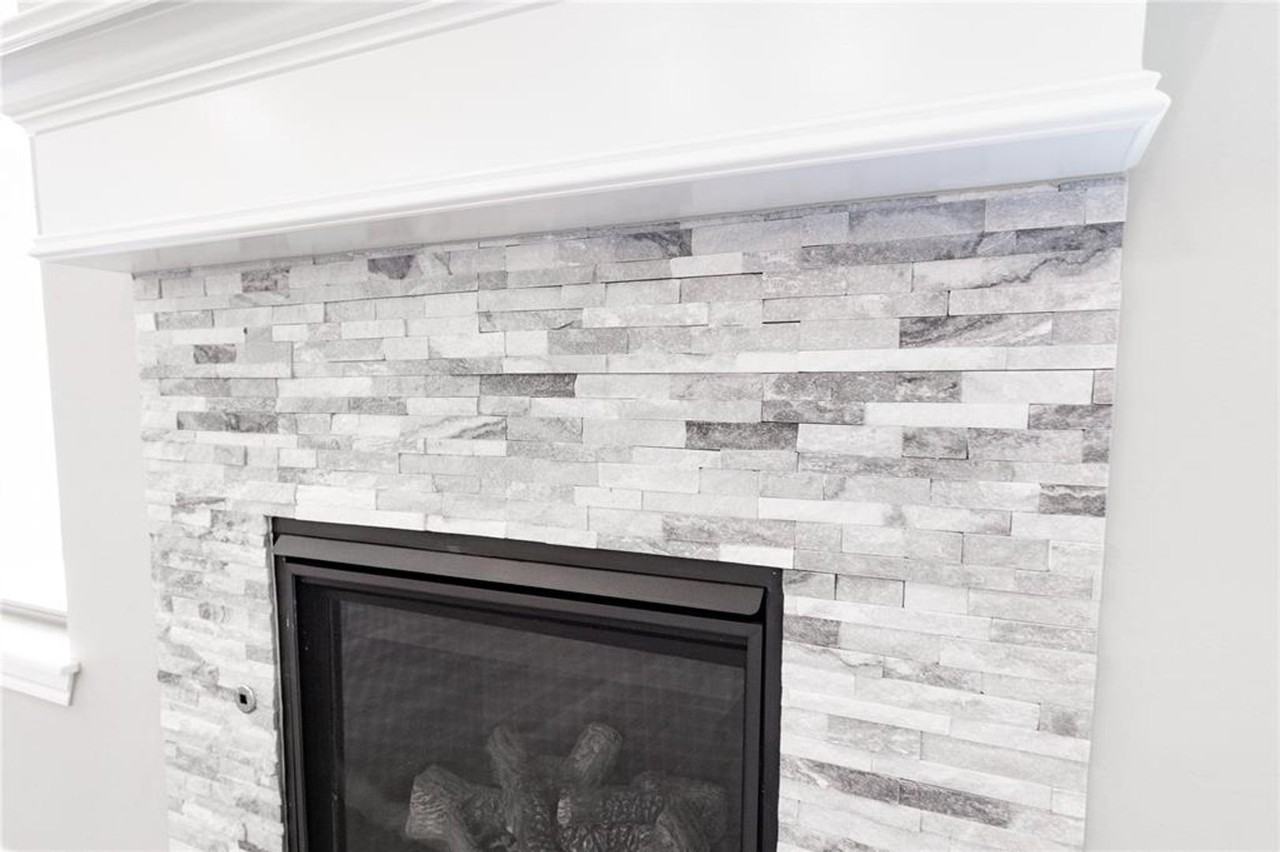8301 Hazelwood Way - Photo 7 of 34