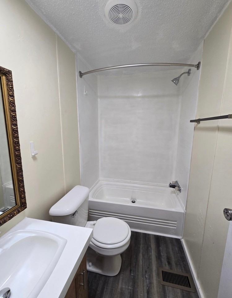 7622 Shamrock Dr - Photo 5 of 7