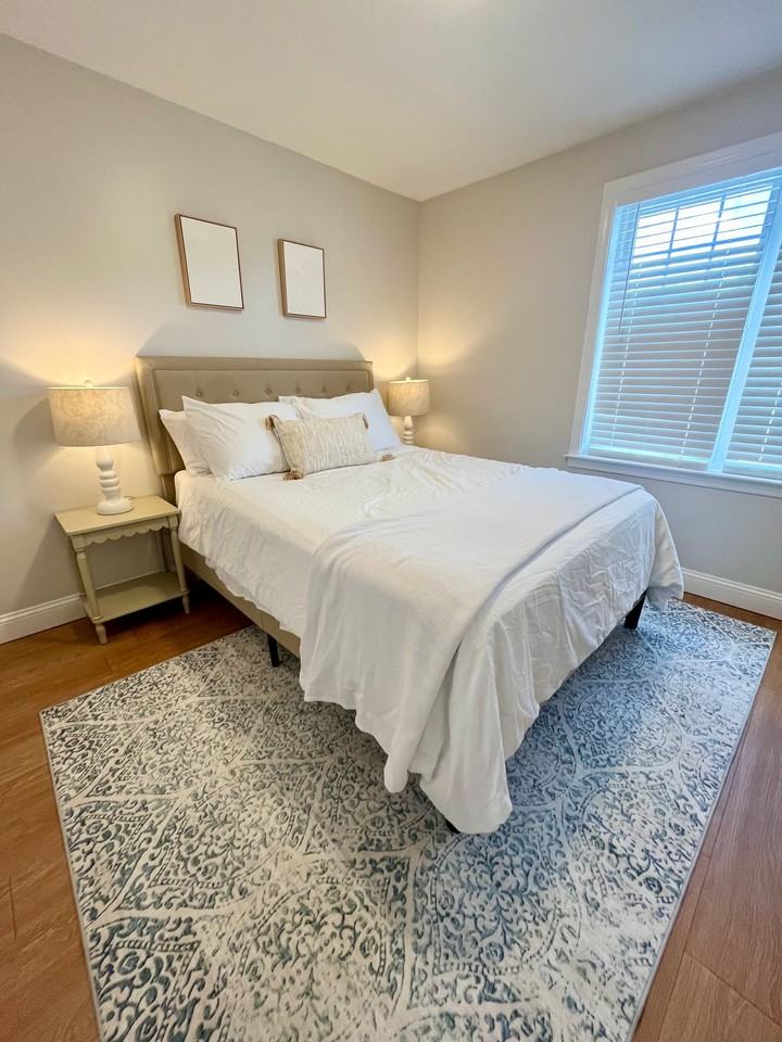 73 Townsend St - Photo 7 of 13