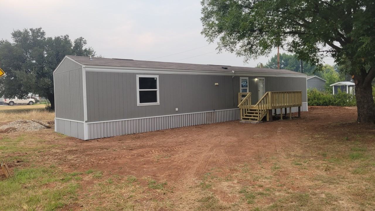 5435 Clear View Dr - Photo 2 of 5
