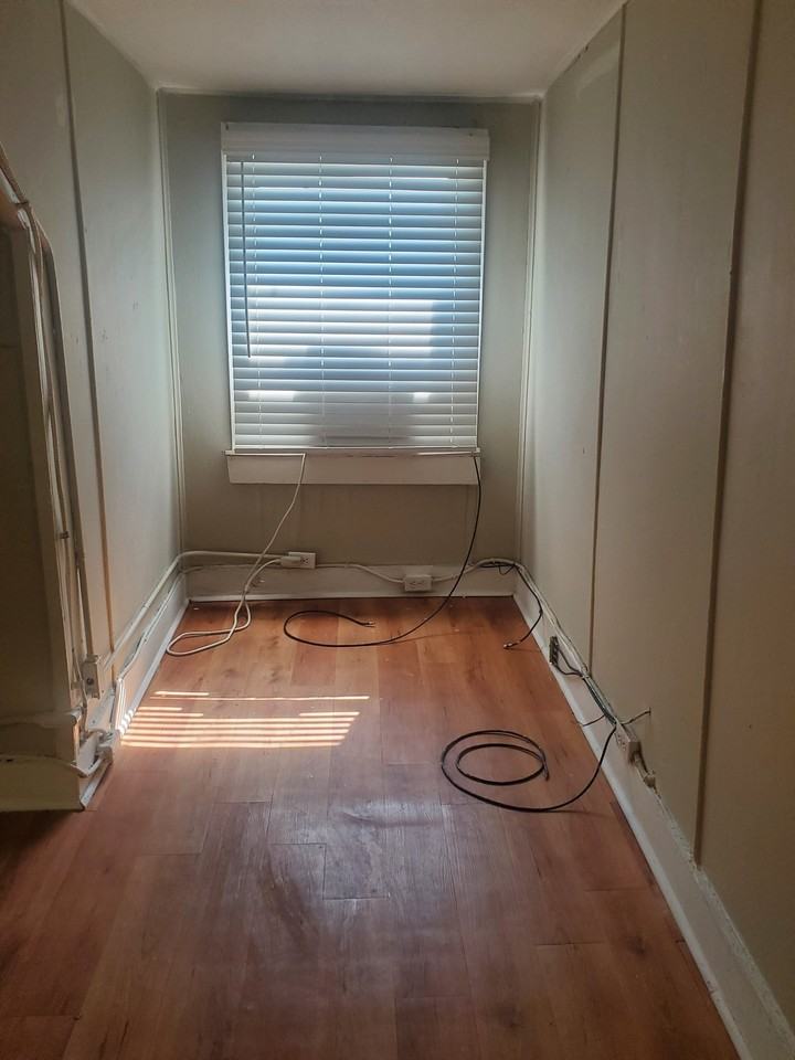 421 E Cherry St #10 - Photo 3 of 8