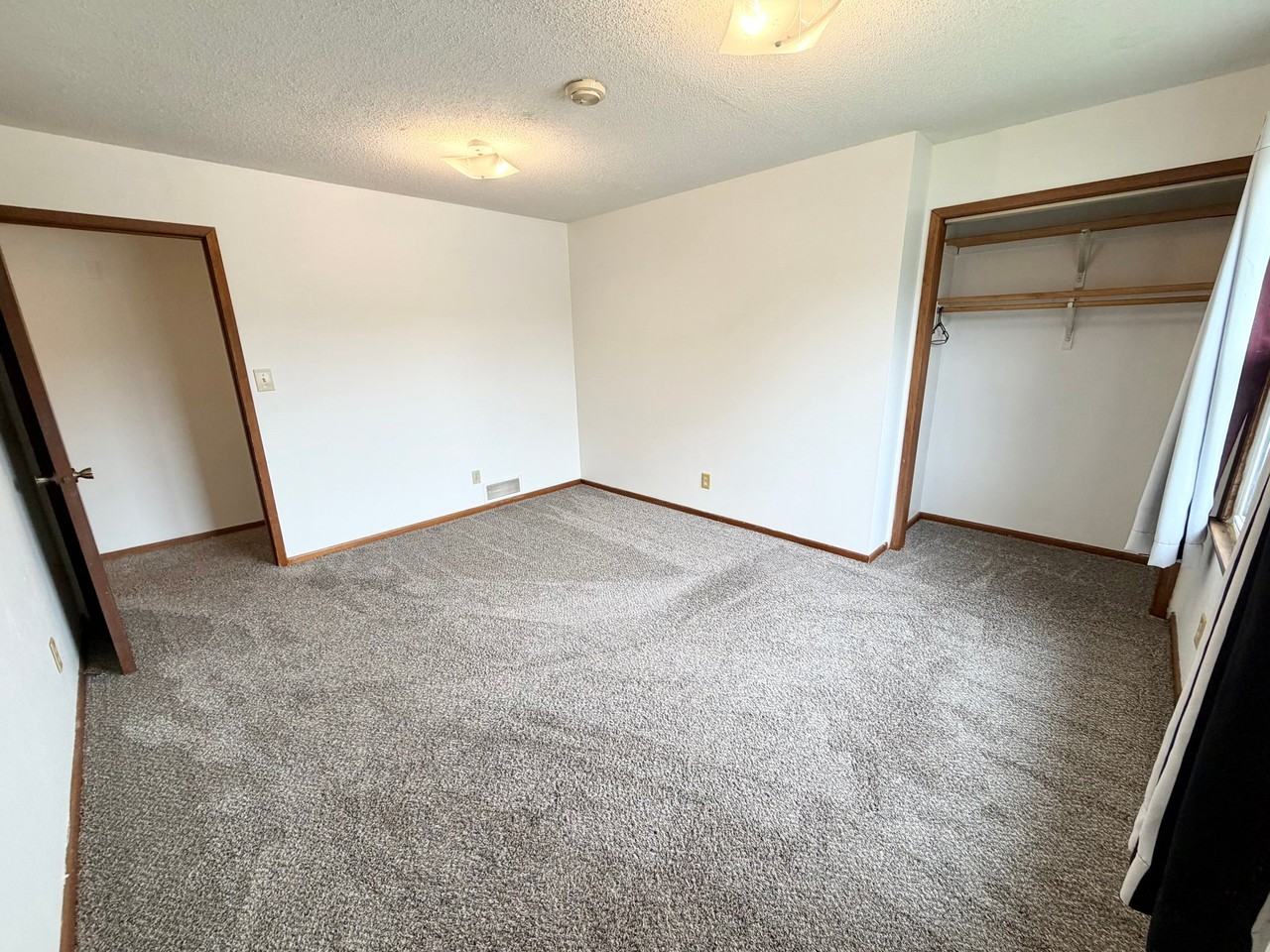 603 Court Ave #1 - Photo 5 of 11
