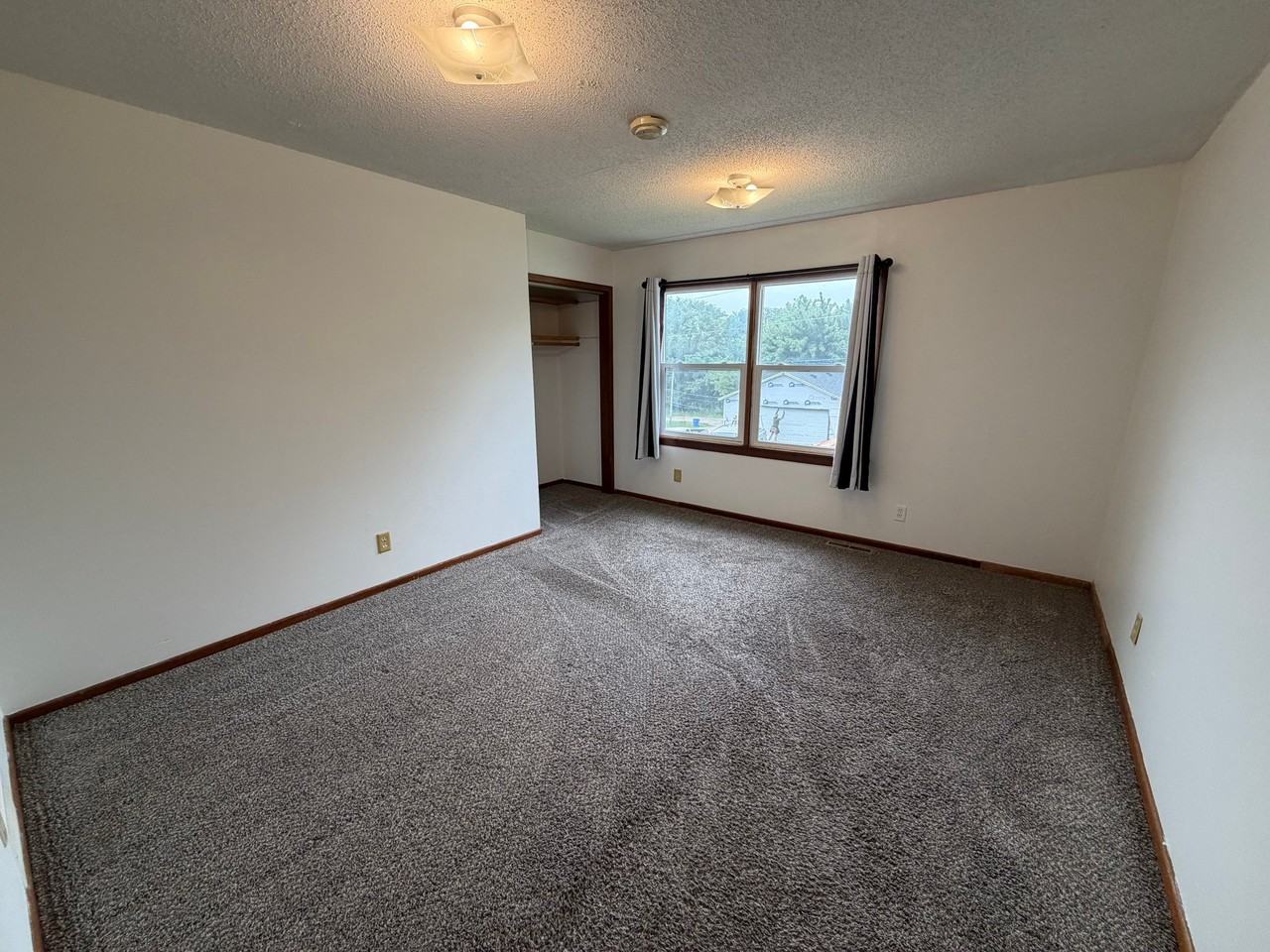 603 Court Ave #1 - Photo 6 of 11
