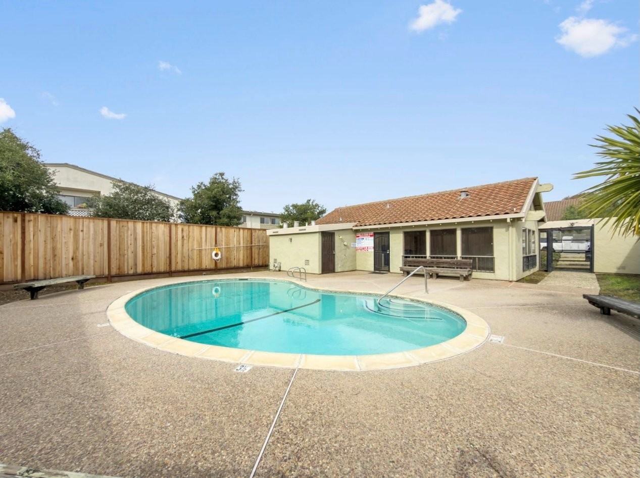 191 Crestview Ct - Photo 4 of 4