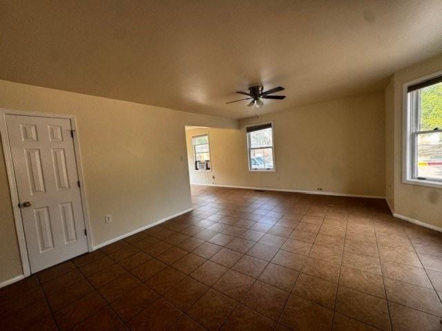 1702 Calle De Oriente Norte - Photo 3 of 11