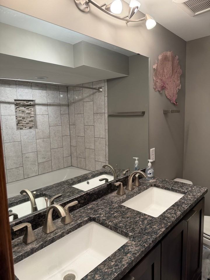 1520 23rd Ave Nw - Photo 6 of 9