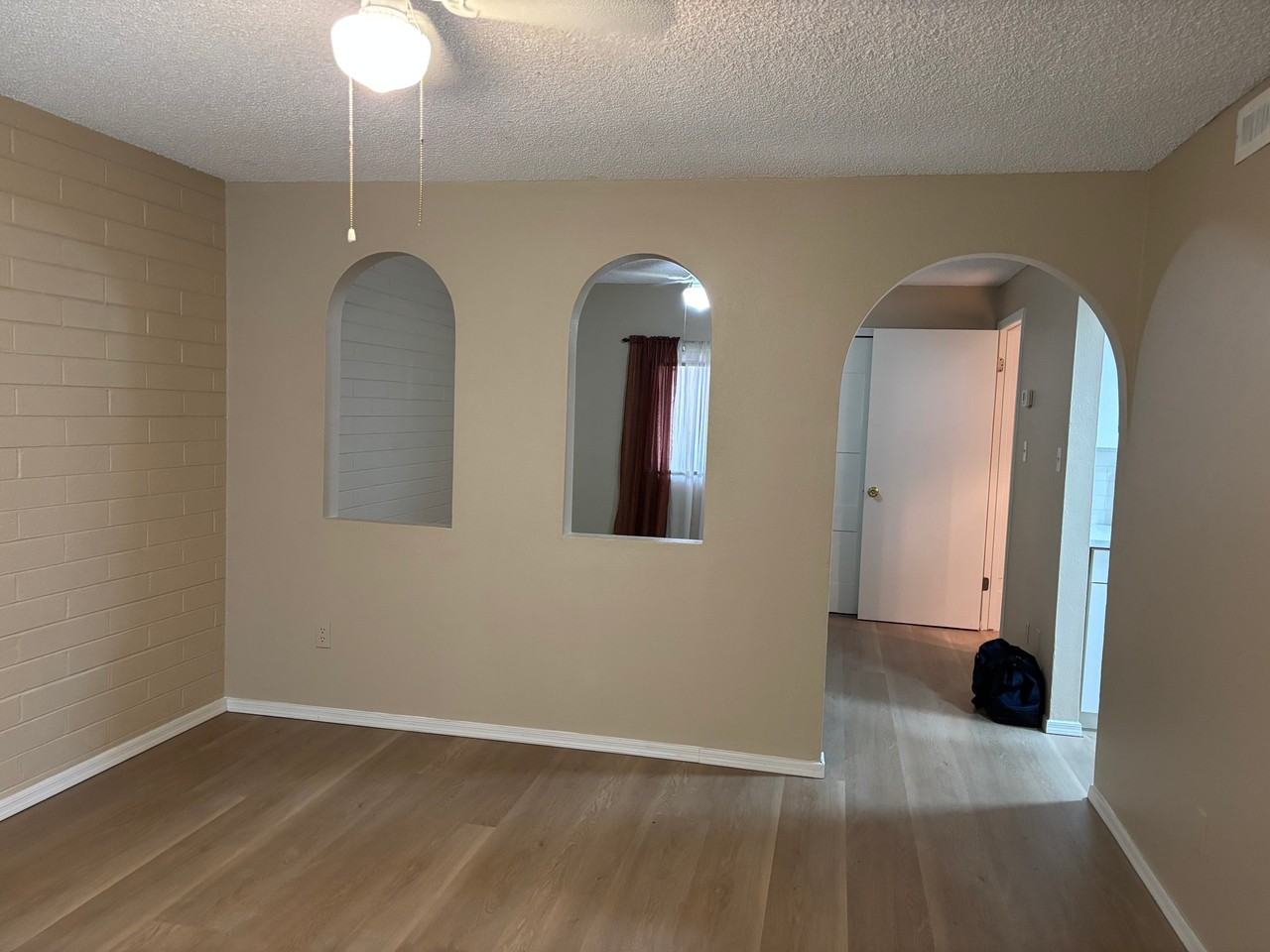 7130 W Hazelwood St - Photo 2 of 24