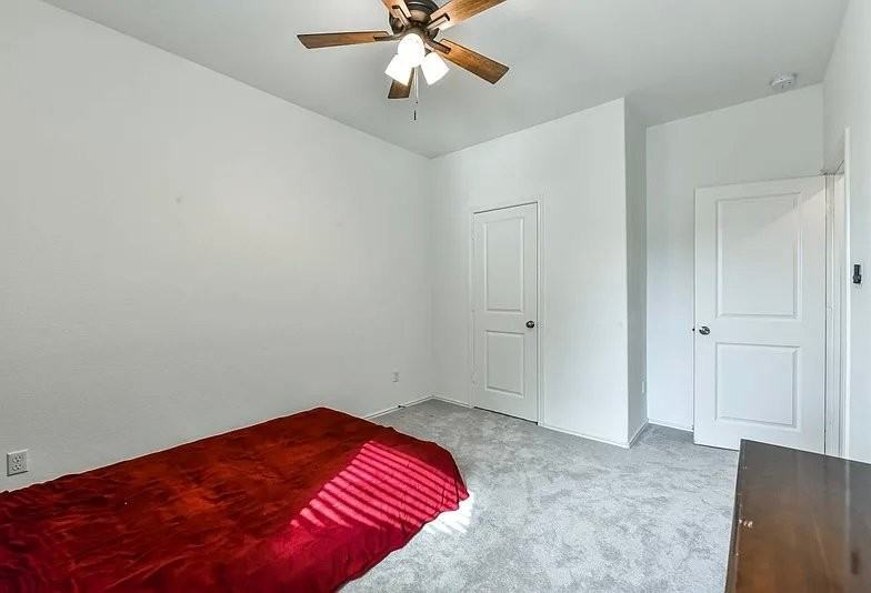 848 Circle Way - Photo 7 of 12
