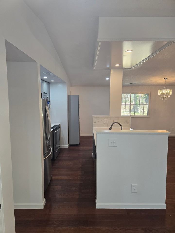 3226 Piney Grove Rd - Photo 5 of 20