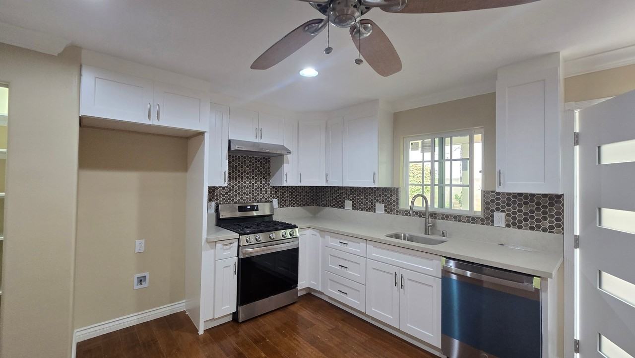 12507 Brent St - Photo 7 of 13