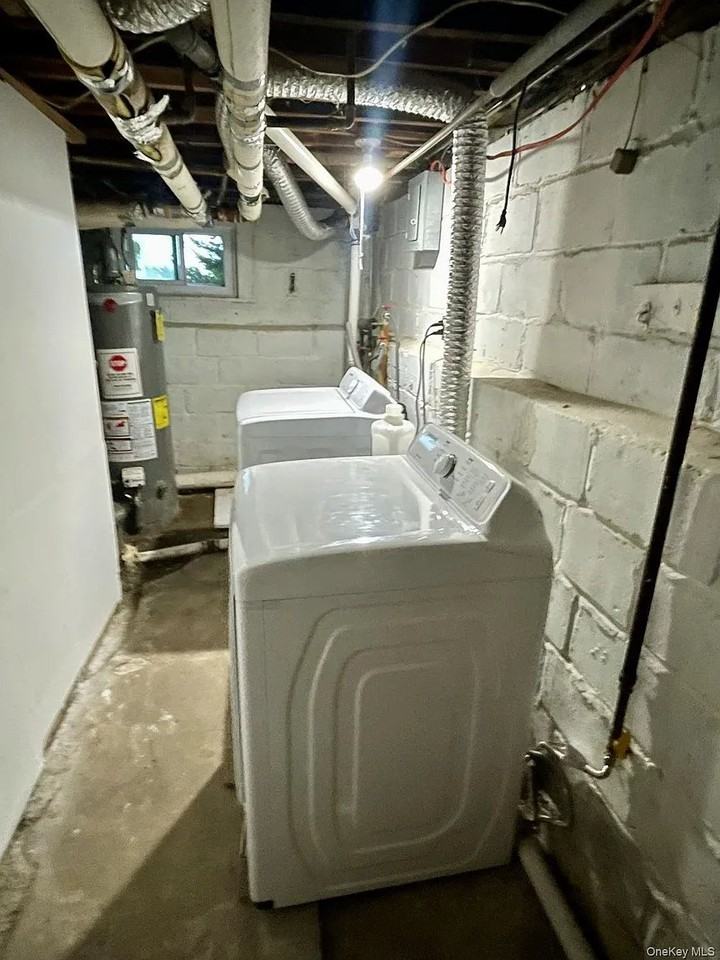 98 Bushey Ave - Photo 6 of 20