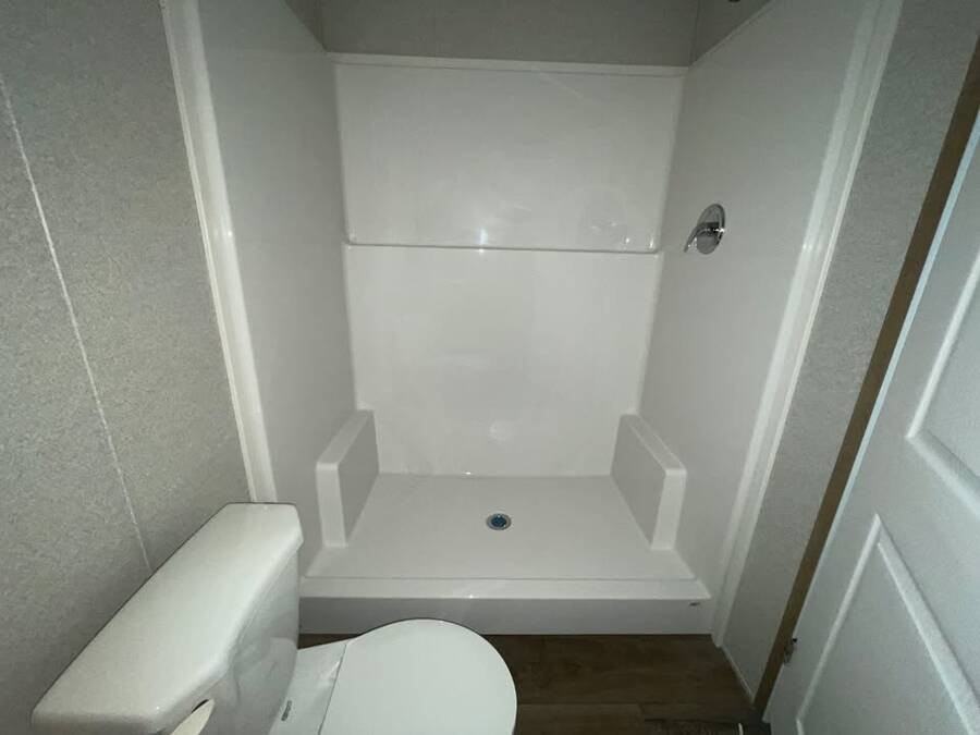 100 Central Ave - Photo 5 of 11