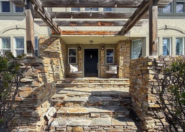 1423 4th Ave N - Photo 2 of 20