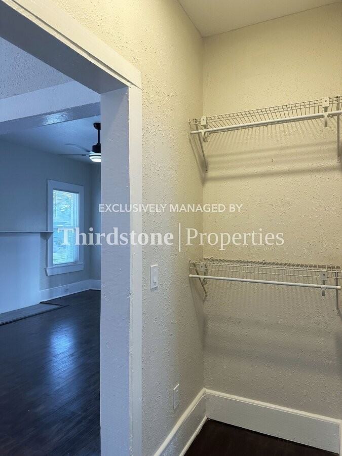 137 W 18th St - Photo 6 of 12