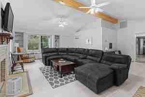 featured image of 100 Burley St