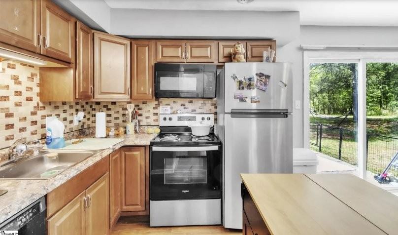 124 Bonner Rd #124 - Photo 7 of 18