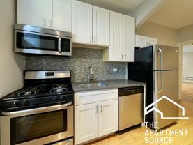 2321 N Rockwell St #3 - Photo 1 of 1