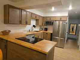 featured image of 220 N Fanning Ave