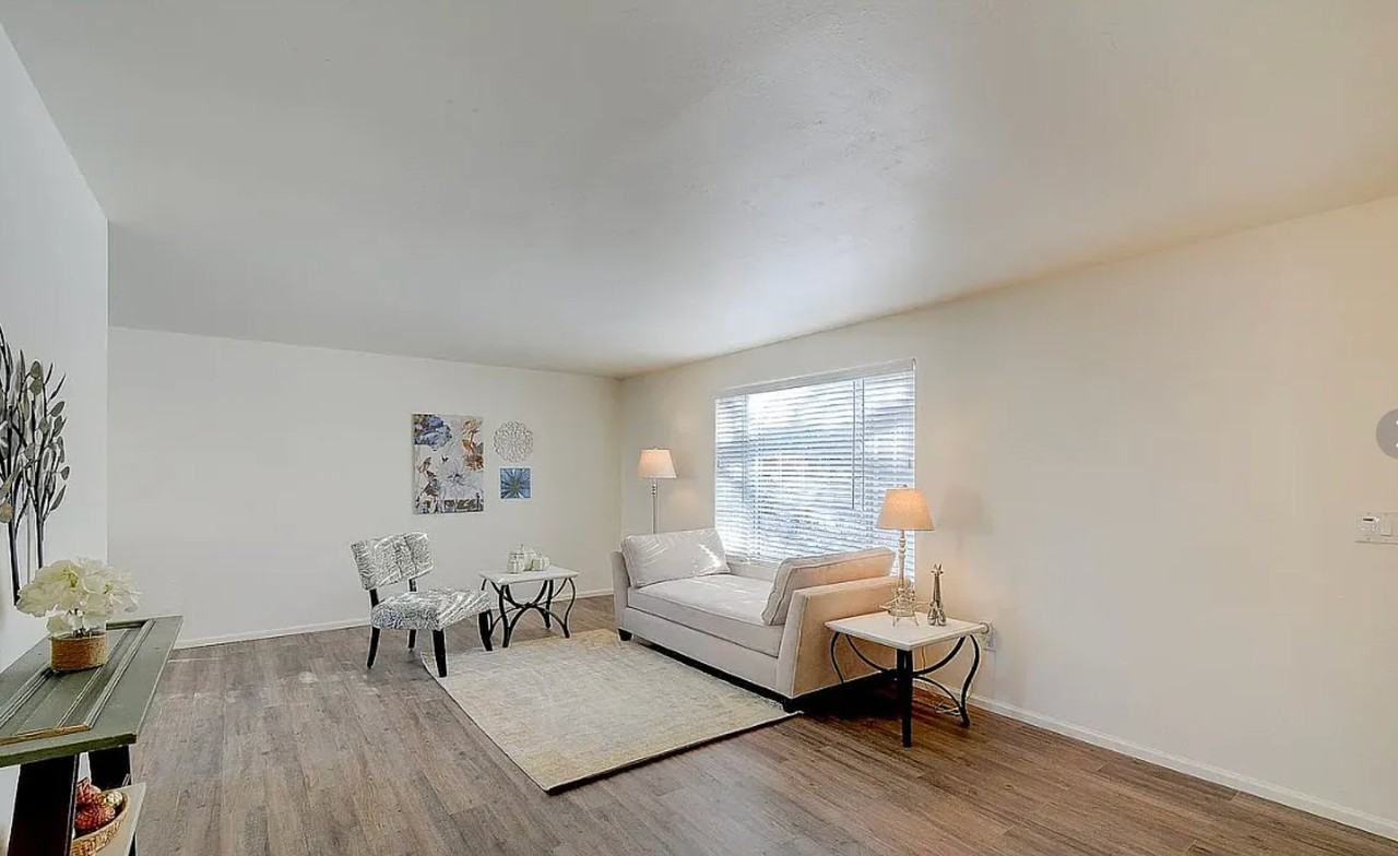 3113 Worthington Ave - Photo 4 of 20