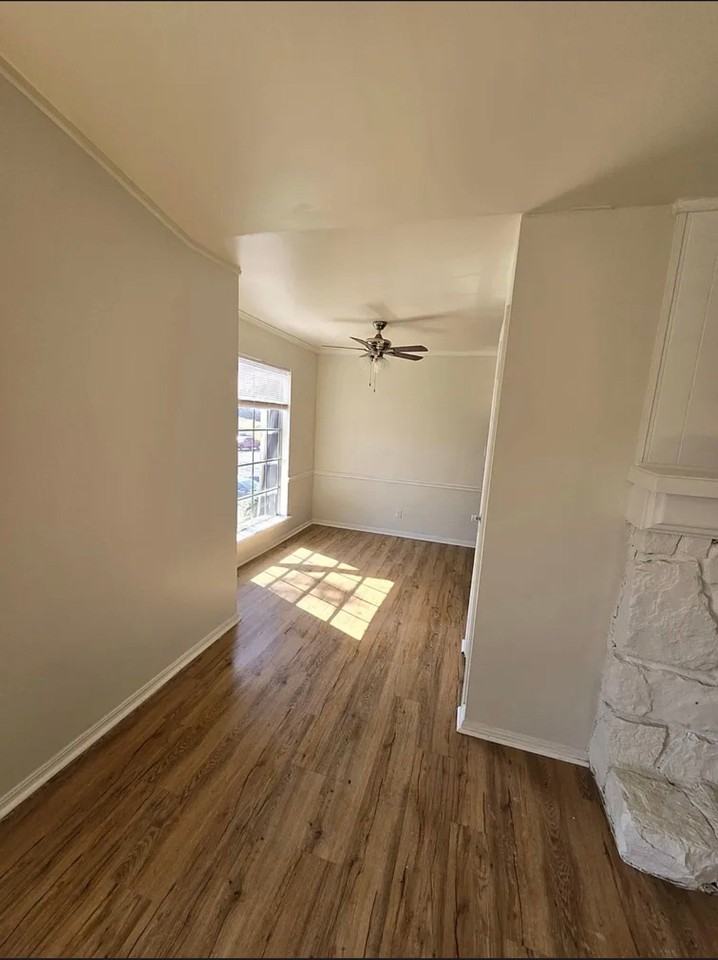 6709 S Richmond Ave #647 - Photo 3 of 10