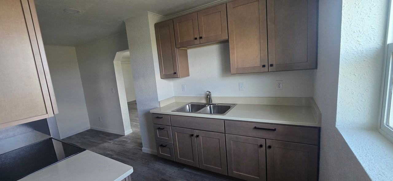 161 N Washington St #A - Photo 7 of 11