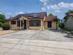 2202 Santa Monica St - Photo 1 of 1