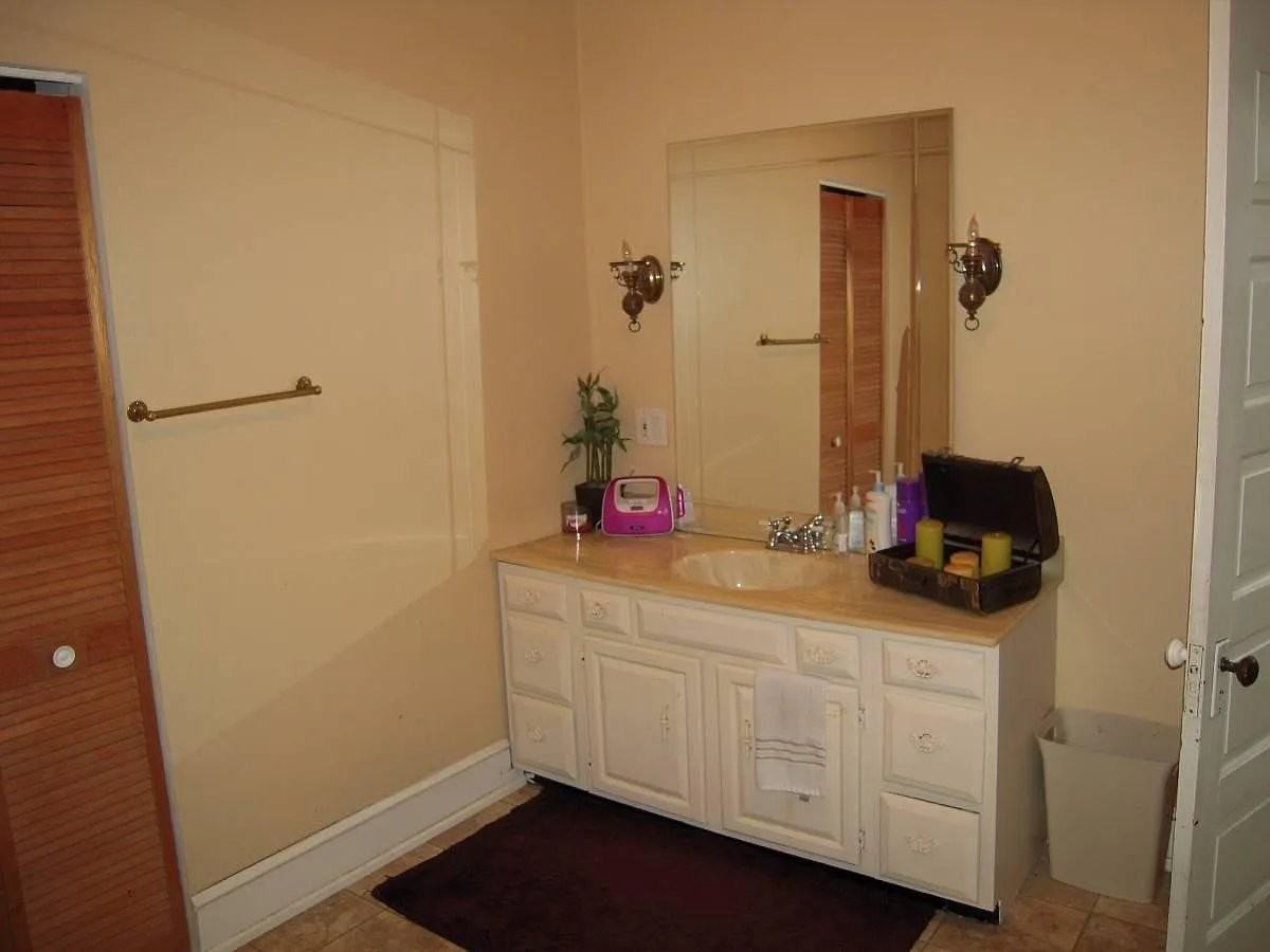 3432 Monteith Ave #2 - Photo 7 of 9