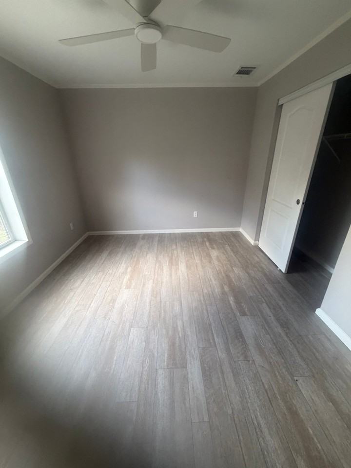 15440 Orangeade Dr - Photo 5 of 6