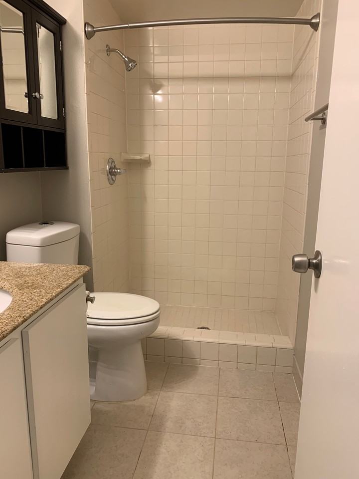 6647 S Rockford Ave - Photo 7 of 12
