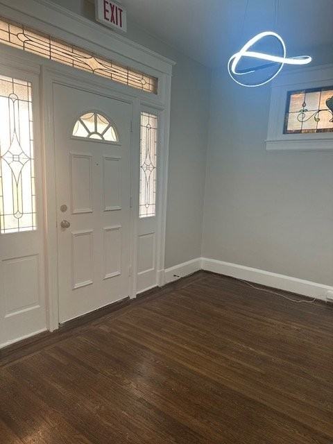 2707 Roslyn Ave - Photo 4 of 20