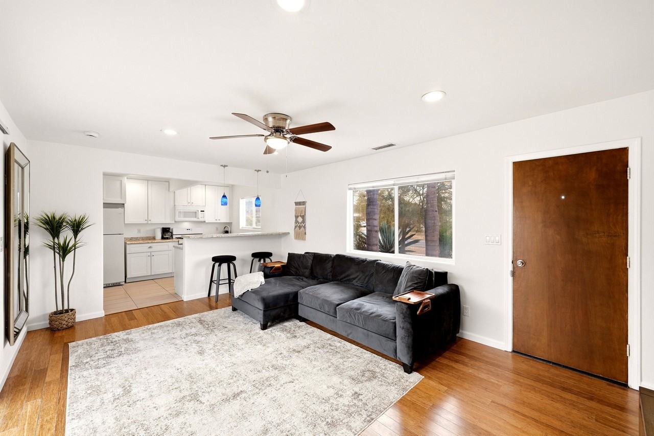 469 Taft Ave - Photo 6 of 20