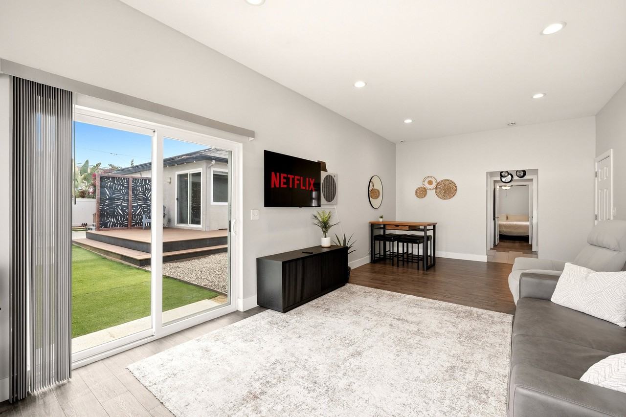 477 Taft Ave - Photo 5 of 20