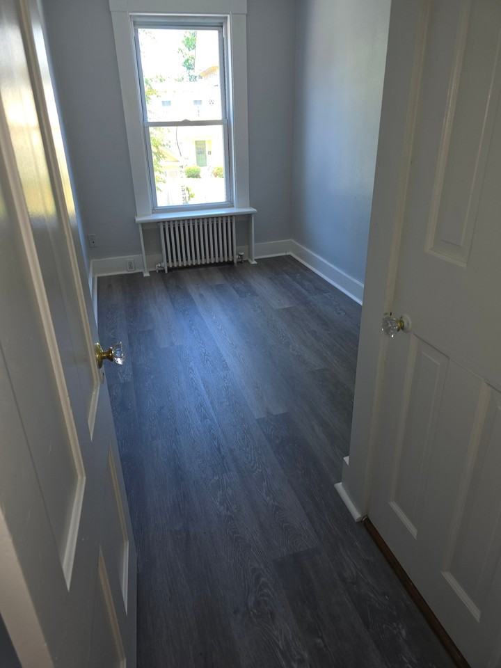 7 Garden St