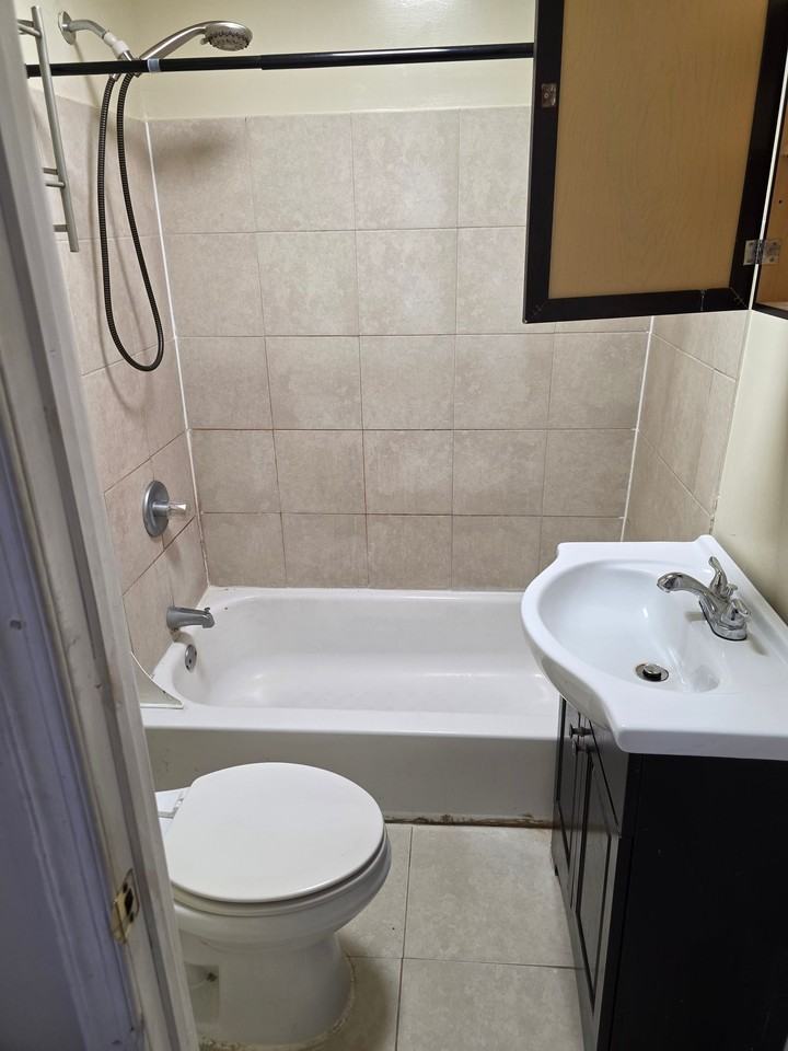 6700 Ogontz Ave #A - Photo 2 of 7