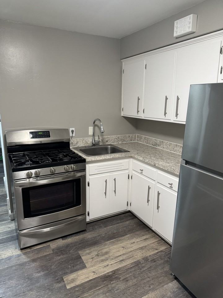 17000 Ridgewick.Most Utilities Free.You Save Money - Photo 2 of 34