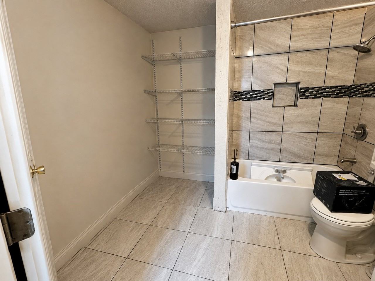 507 Saint Robert Dr - Photo 4 of 13