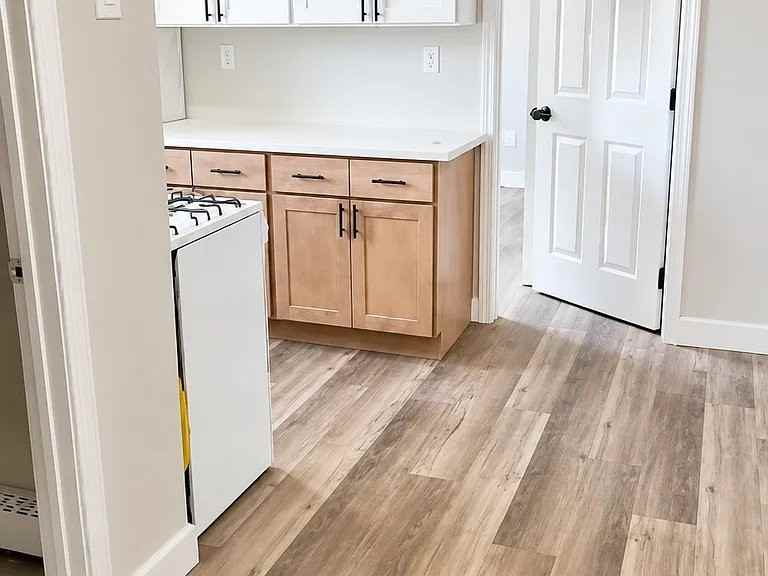 217 Ocean Gate Ave #5 - Photo 3 of 6
