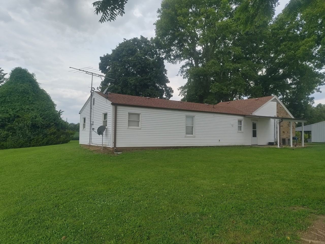 3800 R Rd - Photo 2 of 19