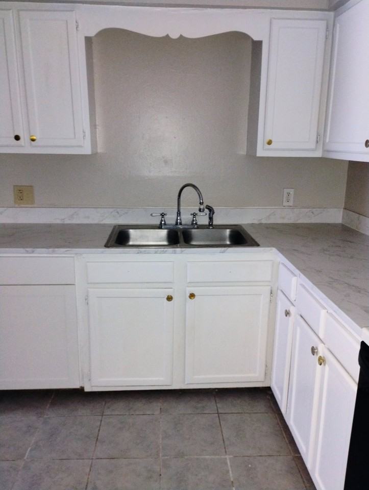 1724 Cedar Lake Dr #D - Photo 7 of 7