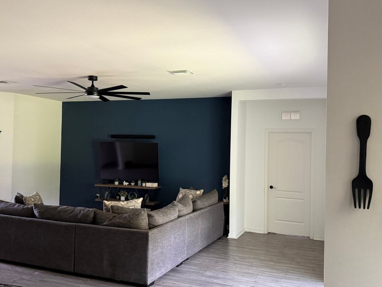 903 Se 6Th Ter - Photo 5 of 20